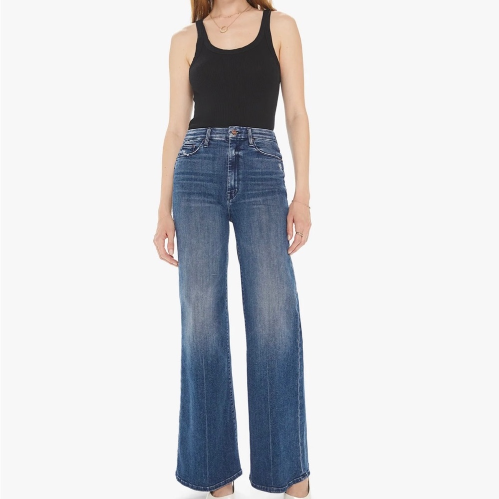 Mother Denim High Rise Roller Skimp flare jeans. Size 30